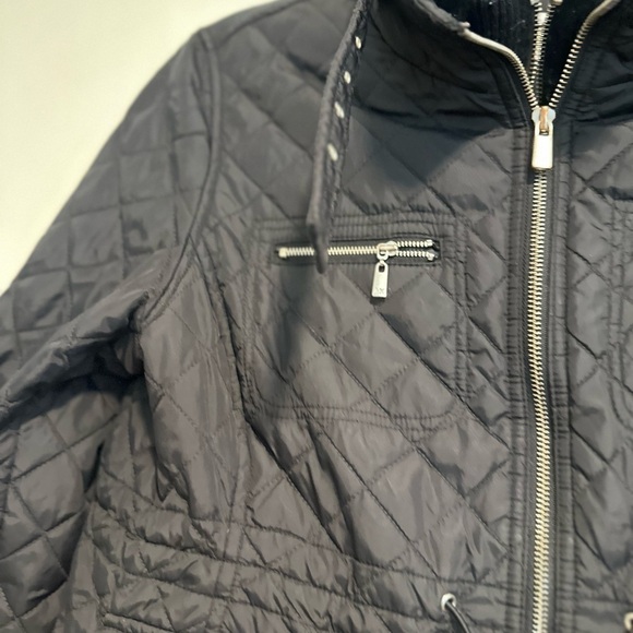 Michael Kors Petite Large Black Quilted Moto Jacket. Double Zip. Cinched Waist - Picture 12 of 16